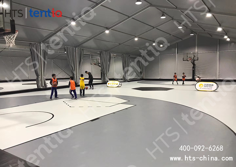 大型篷房球場 大型篷房球場