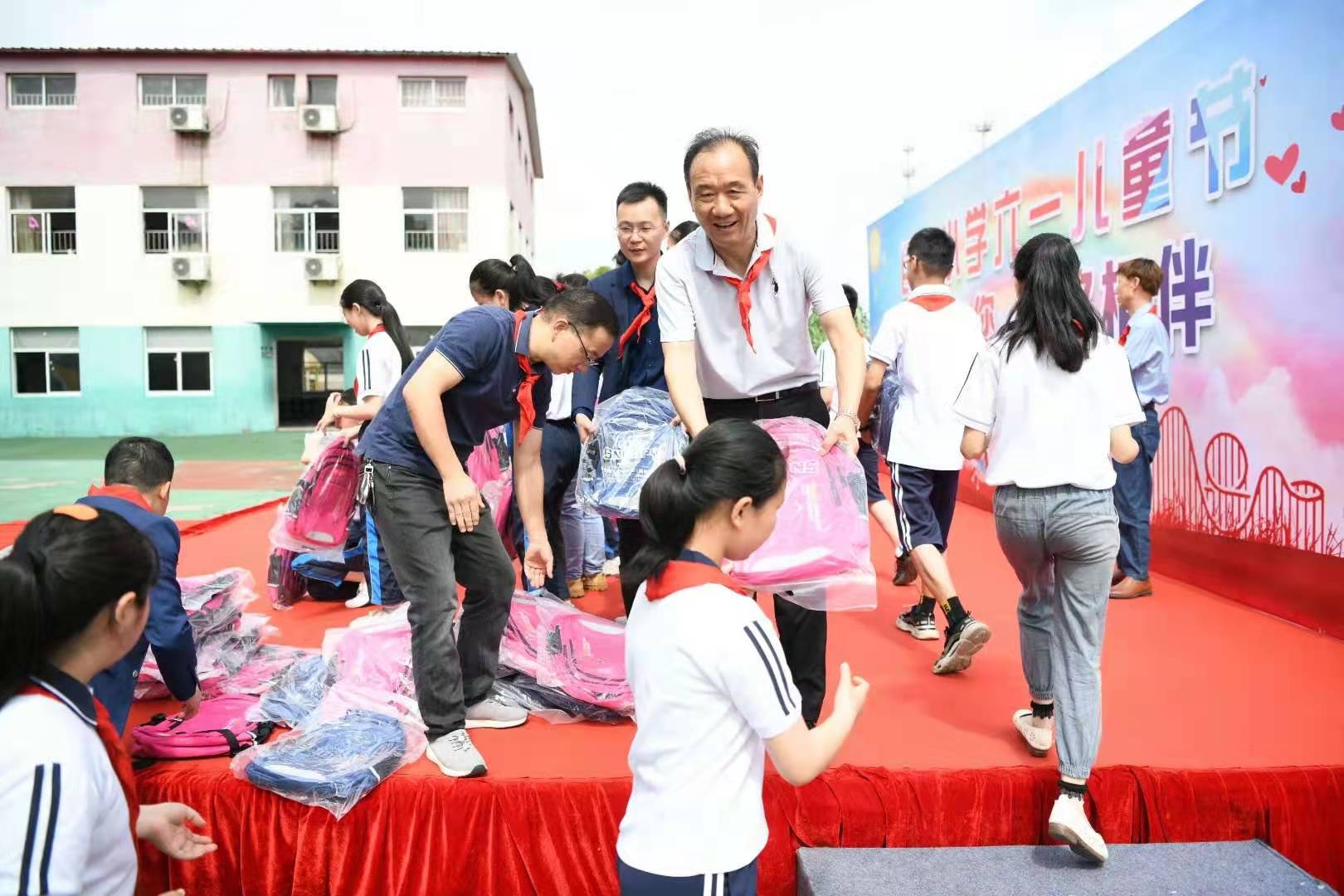 華燁篷房助力民樂小學 華燁篷房助力民樂小學