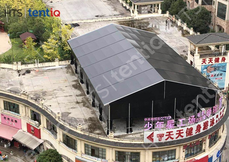 樓頂篷房體育場(chǎng)館