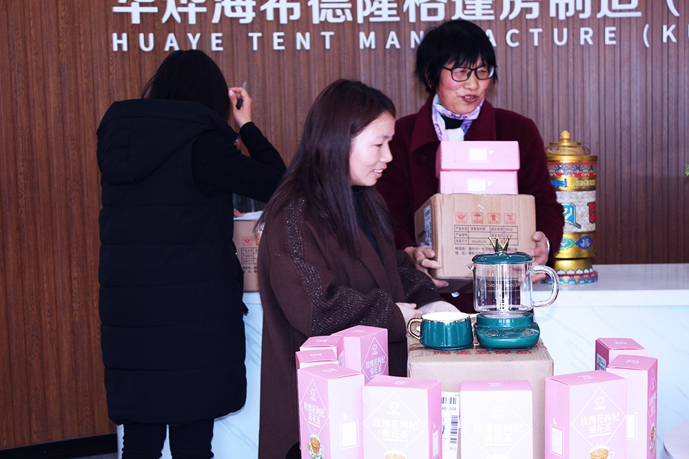 華燁篷房愿你女神節(jié)：無懼時光，永遠(yuǎn)美麗！